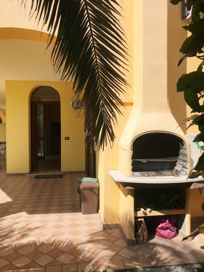 Villa The Sweet Rose With Pool Manerba del Garda Eksteriør bilde