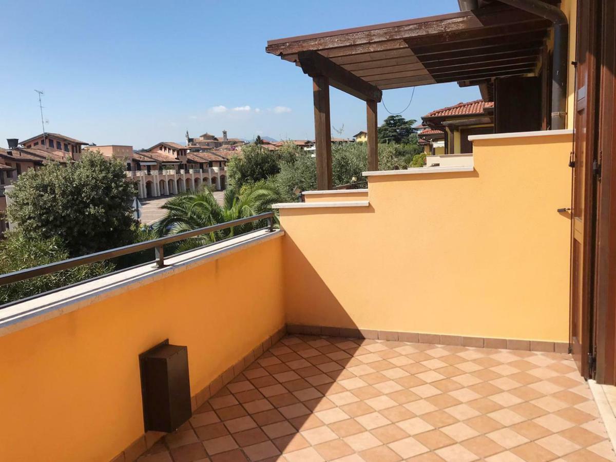 Villa The Sweet Rose With Pool Manerba del Garda Eksteriør bilde