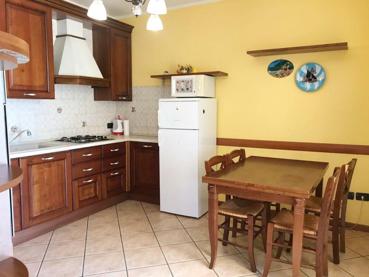 Villa The Sweet Rose With Pool Manerba del Garda Eksteriør bilde